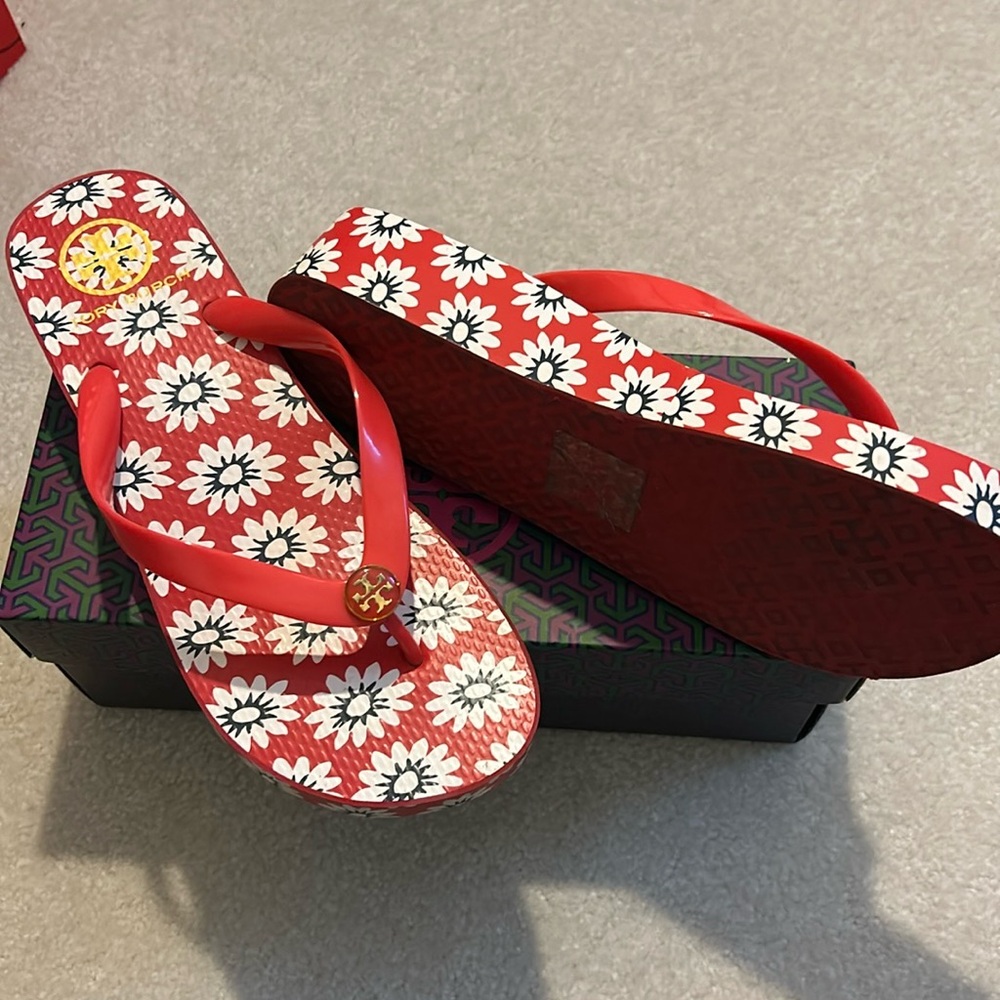 Tory Burch flip flops